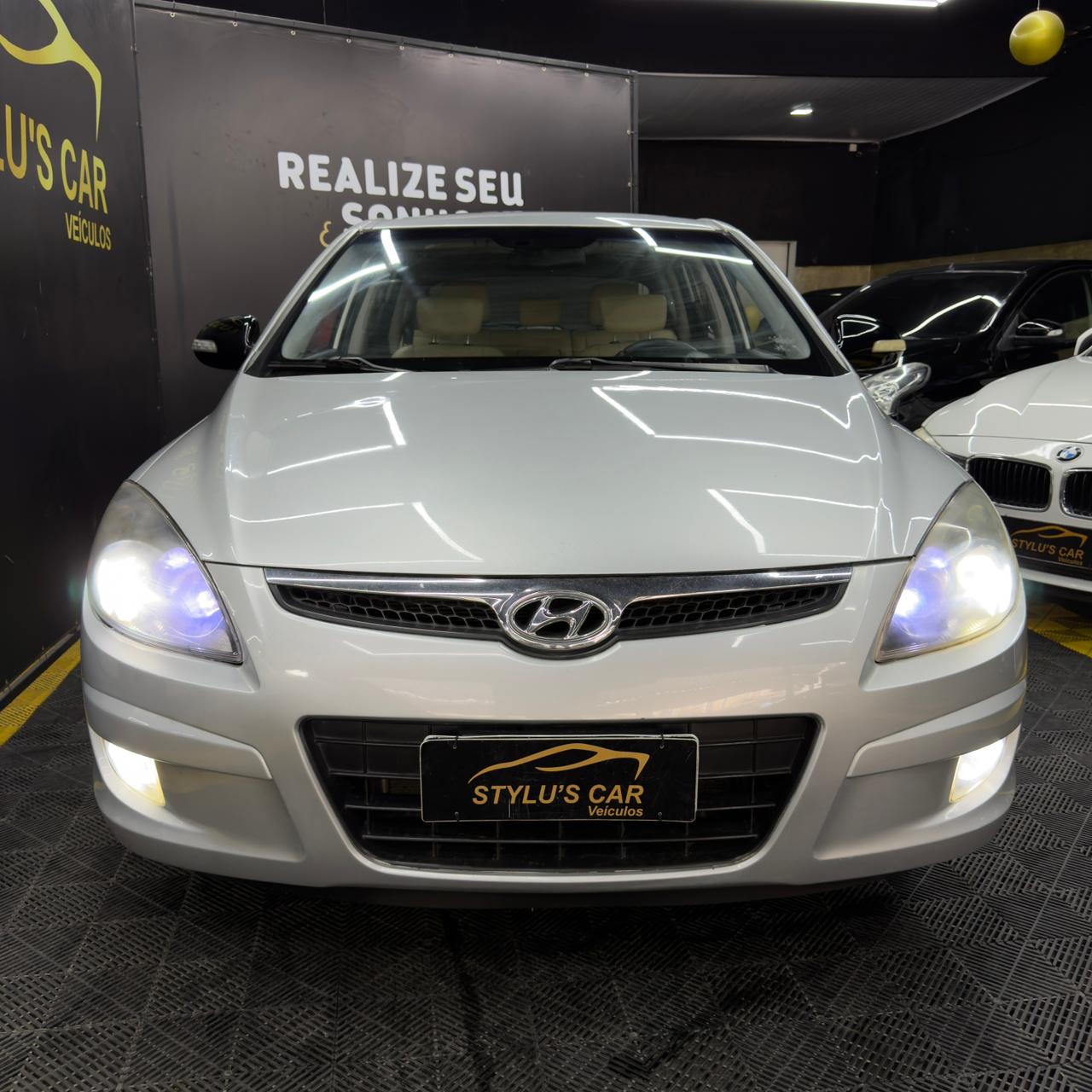 HYUNDAI I30 2.0 16V 145cv 5p Aut. 2.0 16V 145cv 5p