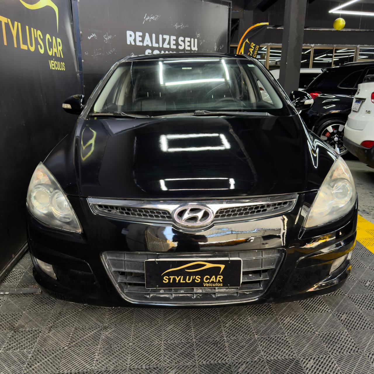 HYUNDAI I30 2.0 16V 145cv 5p Aut. 2.0 16V 145cv 5p