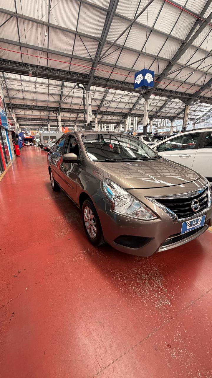 NISSAN VERSA 1.6 SV