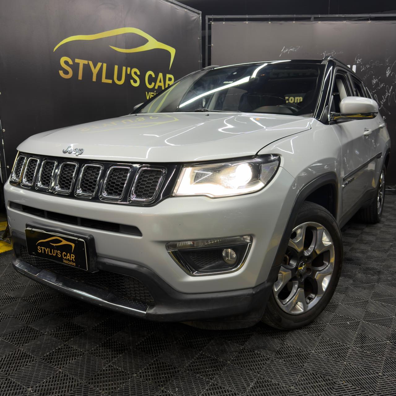 Jeep Compass Compass Limited 2.0 4x2 Flex 16V Aut.