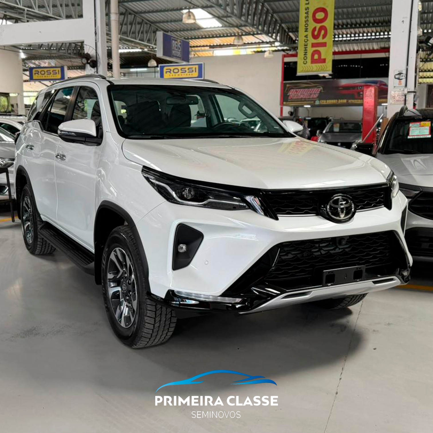 Toyota Hilux SW4 SW4 SRX 2.8 7L AT.