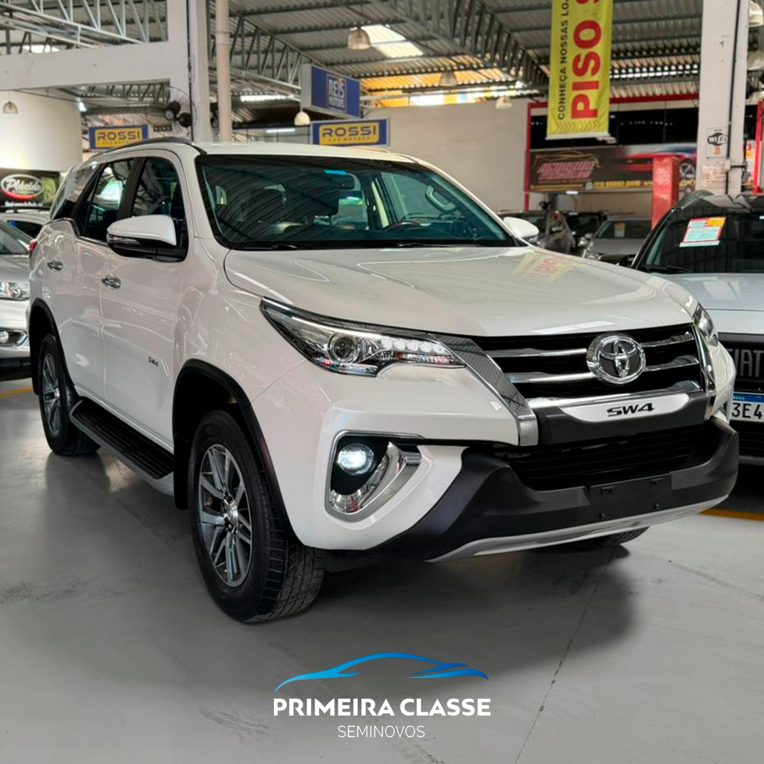 Toyota SW4 2.8 SRX 7L AT. 4X4