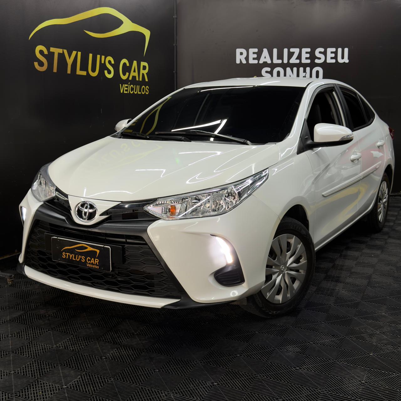 Toyota Yaris Sedan XL1.5 Flex 16V 4p