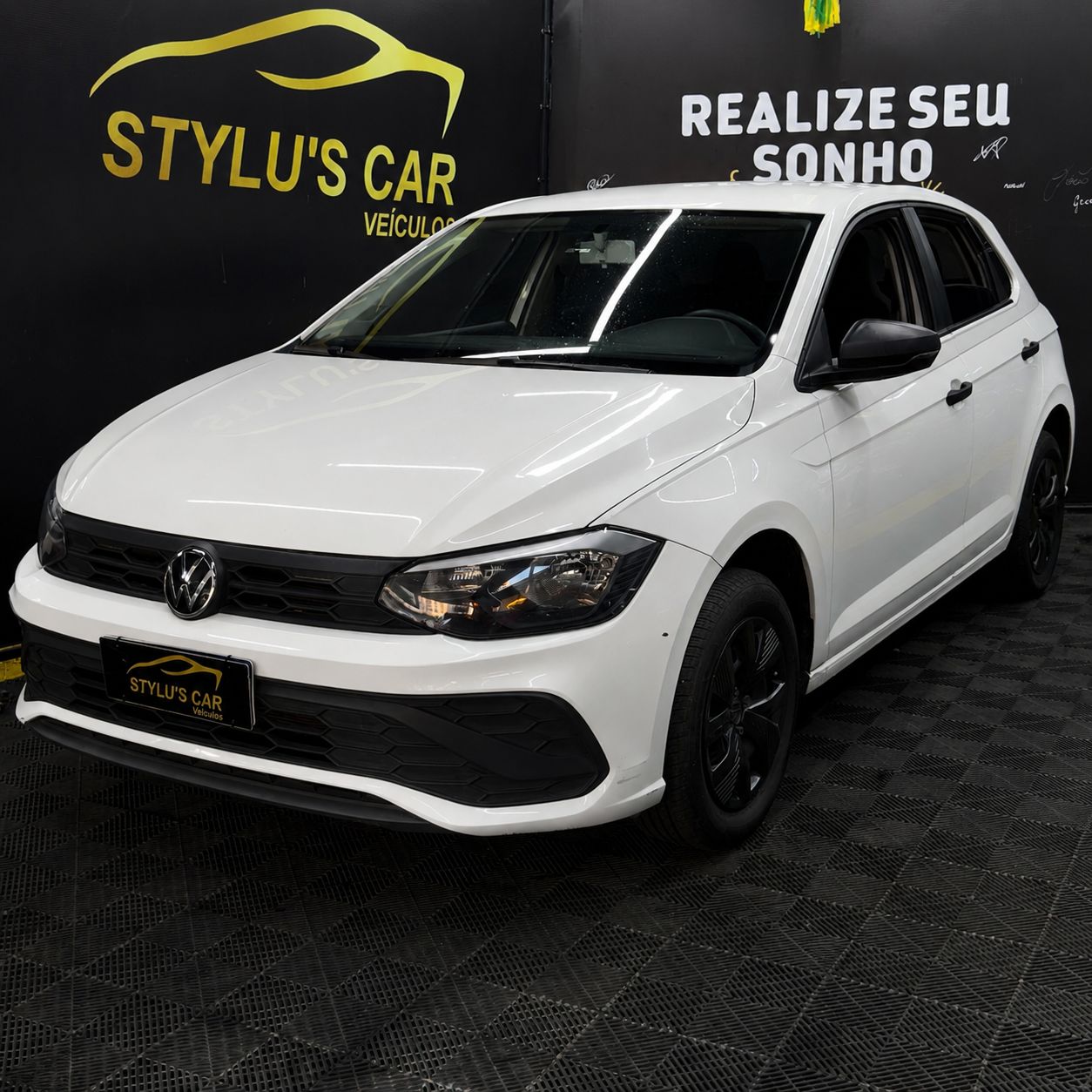 VOLKSWAGEN POLO 1.0 TRACK